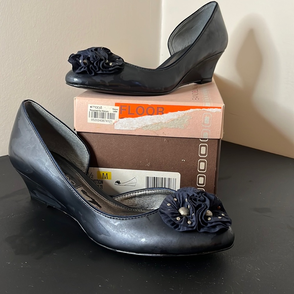 Bandolino Wedges